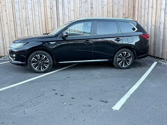 Mitsubishi Outlander 2016 photo 5