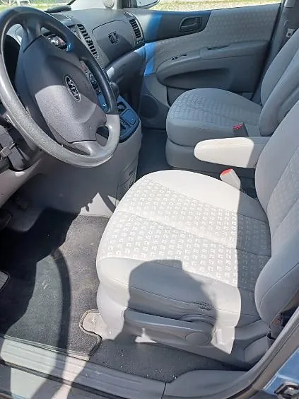 Kia Carnival 2007 photo 5