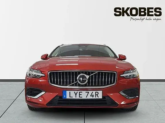 Volvo V60 2023 photo 2