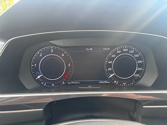 Volkswagen Tiguan 2018 photo 3