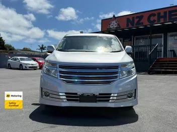 Nissan Elgrand 2013 photo 3