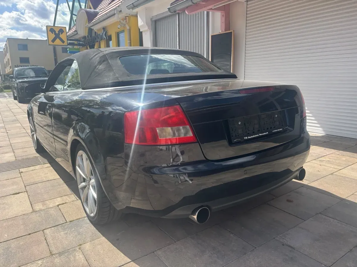 Audi A4 2003 photo 3