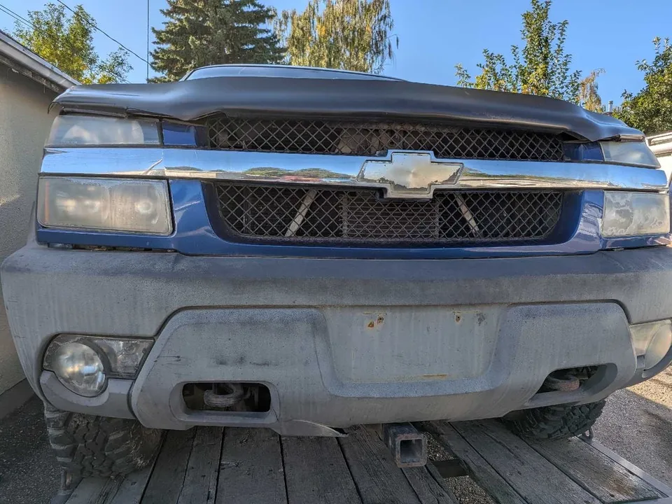 Chevrolet Avalanche 2003 photo 2