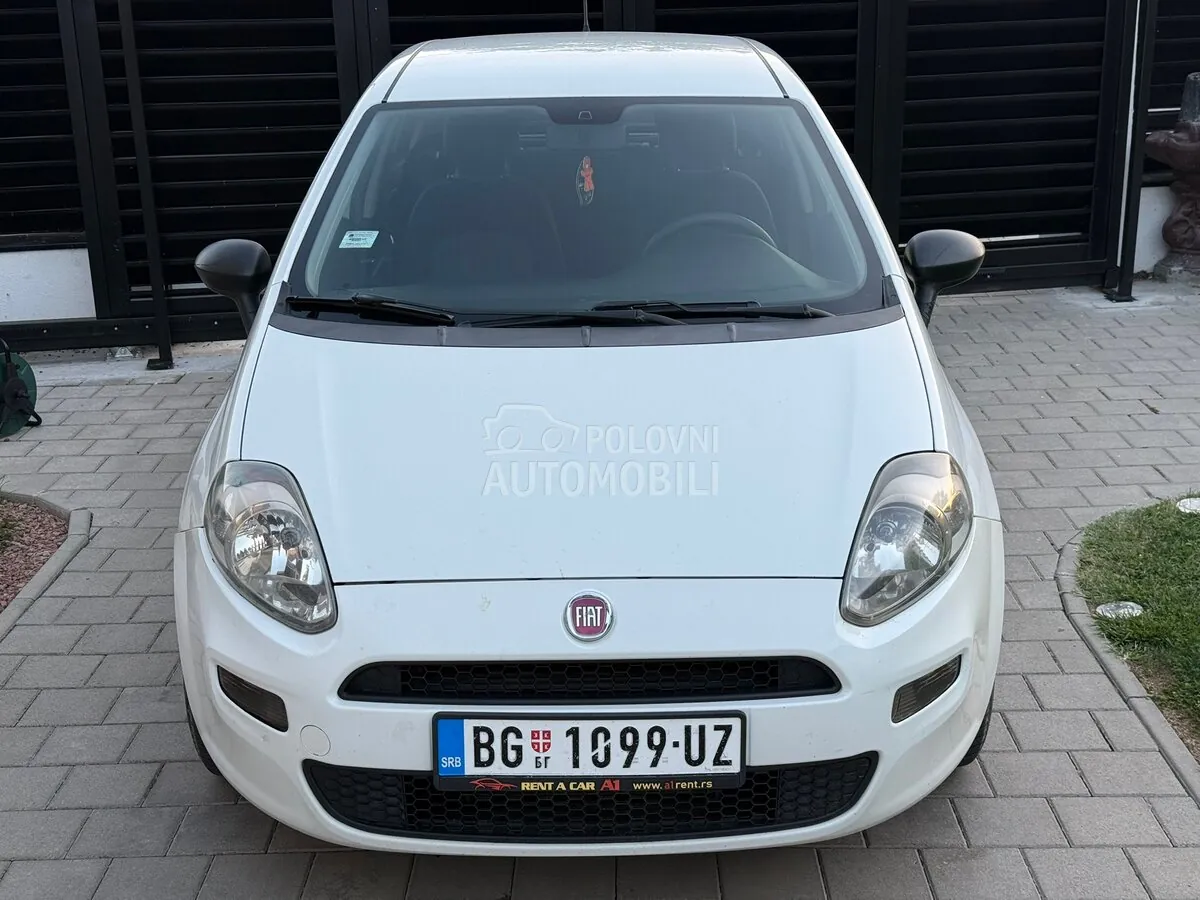 Fiat Grande Punto 2013 photo 4