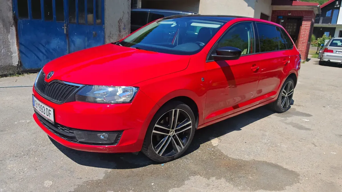 Skoda Rapid 2013 photo 2