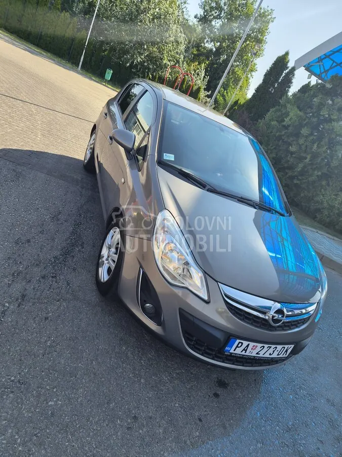 Opel Corsa 2011 photo 3