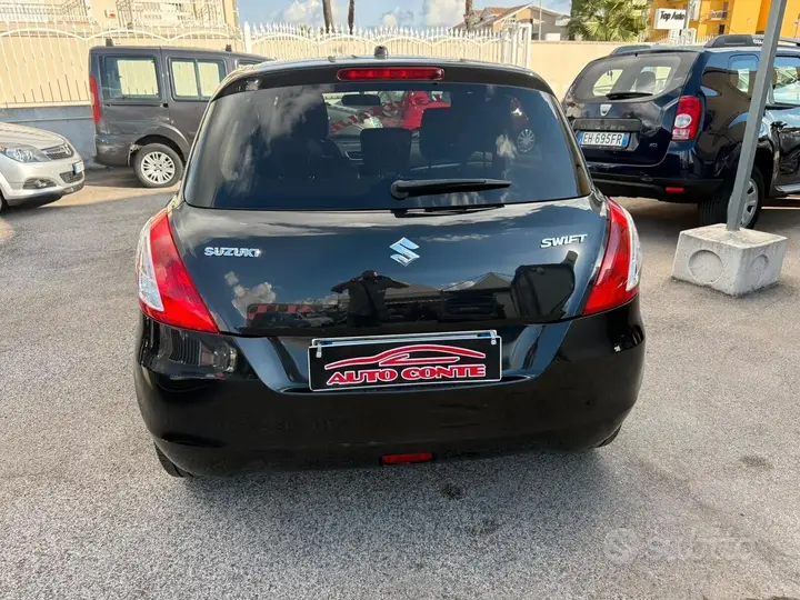 Suzuki Swift 2012 photo 5