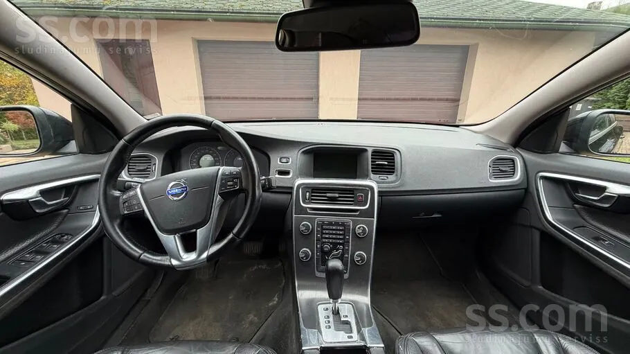 Volvo S60 2010 photo 5