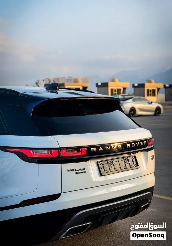 Land Rover Range Rover Velar 2019 photo 4