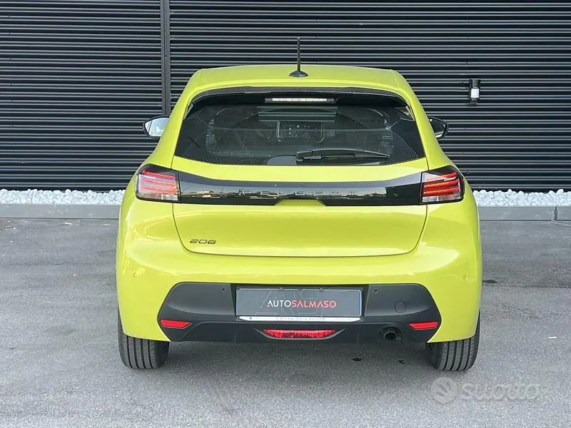 Peugeot 208 2024 photo 4