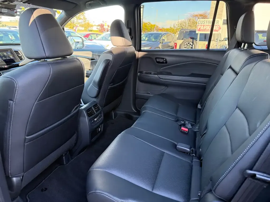 Honda Passport 2023 photo 3