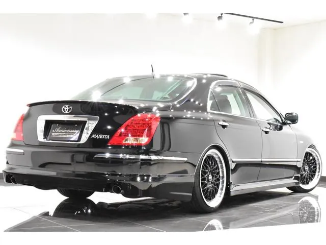 Toyota Crown Majesta 2006 photo 3