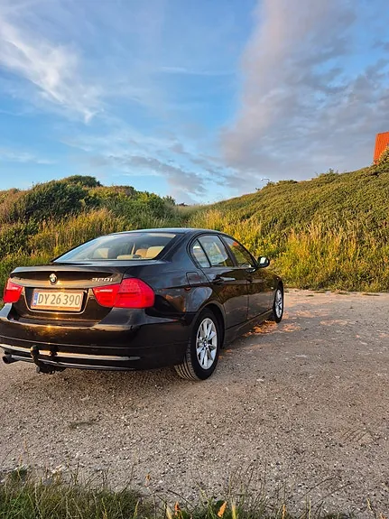 BMW 320I 2008 photo 3