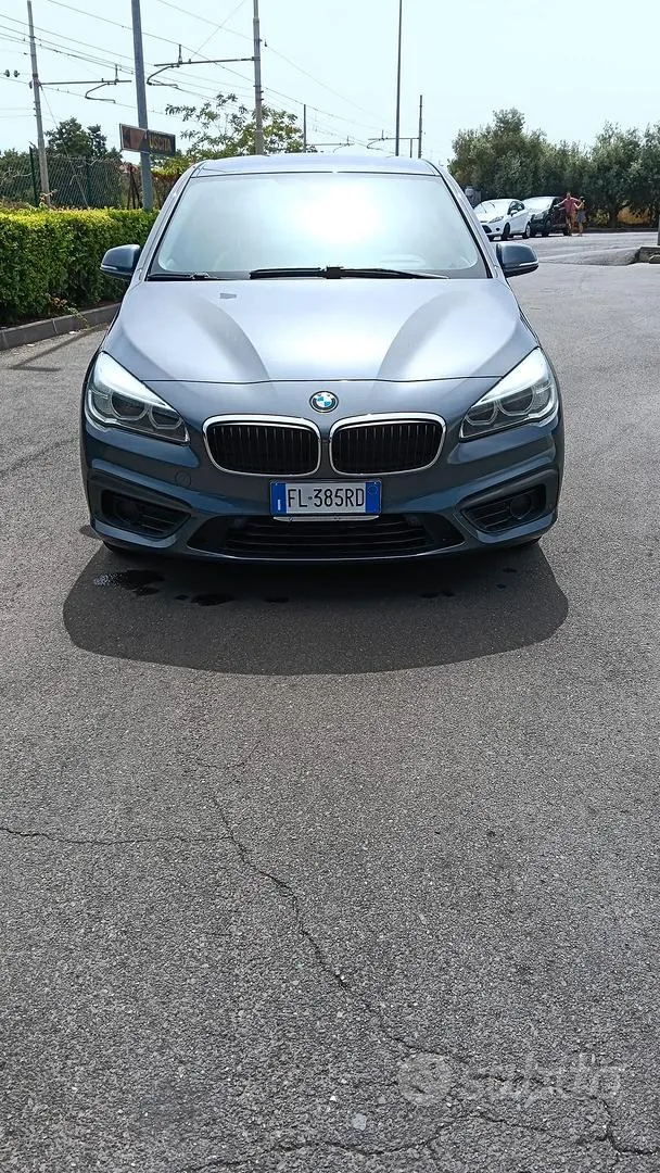 BMW 216