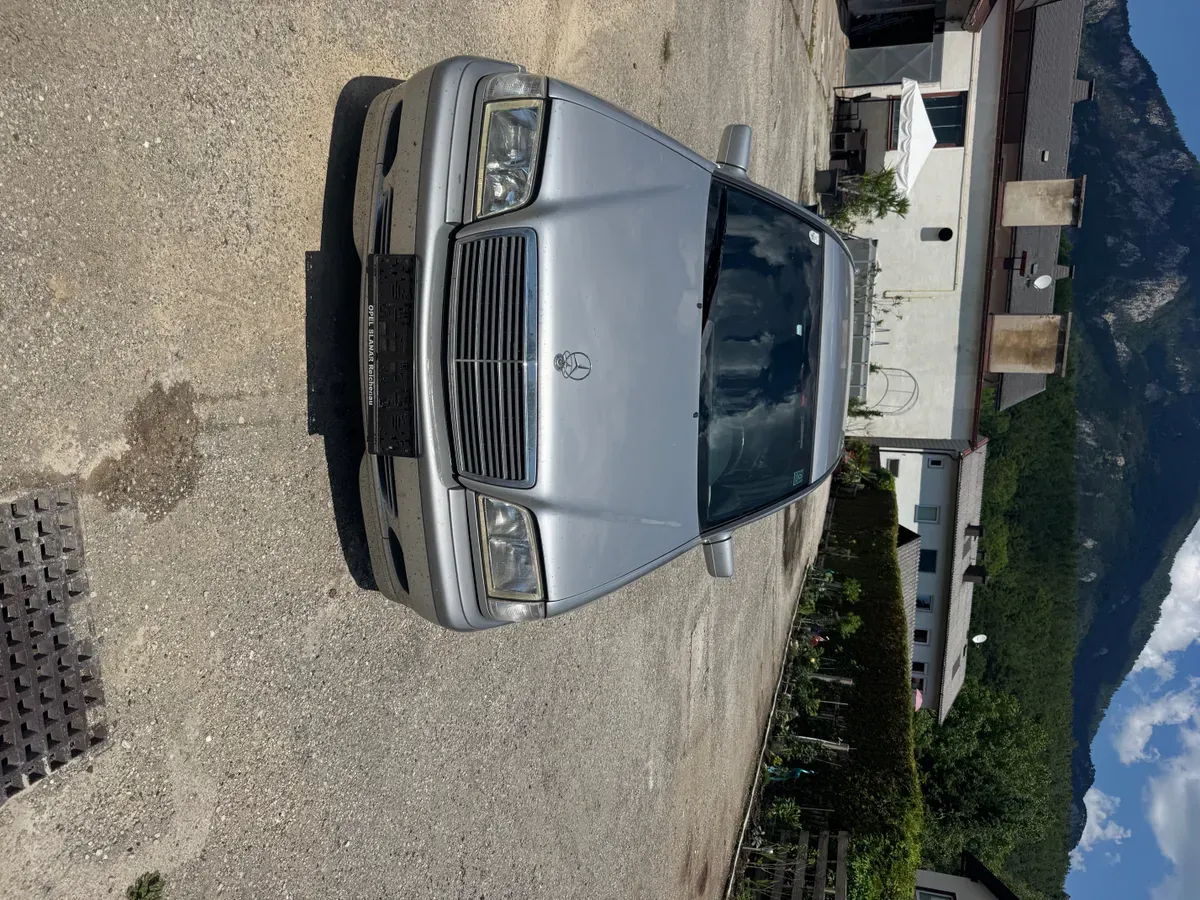 Mercedes-Benz Sonstige