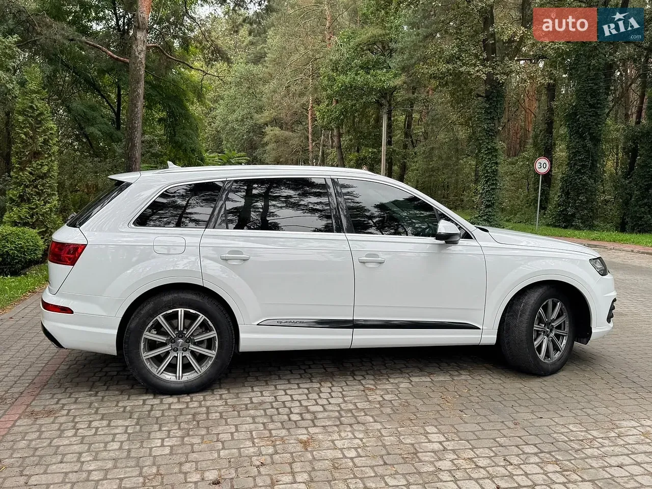Audi Q7 2017 photo 5