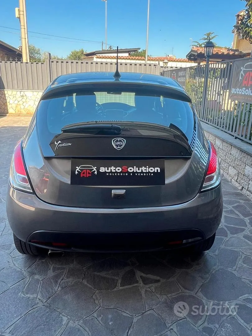 Lancia Ypsilon 2014 photo 5
