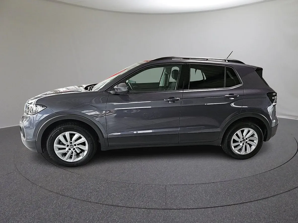 Volkswagen T-Cross 2023 photo 2