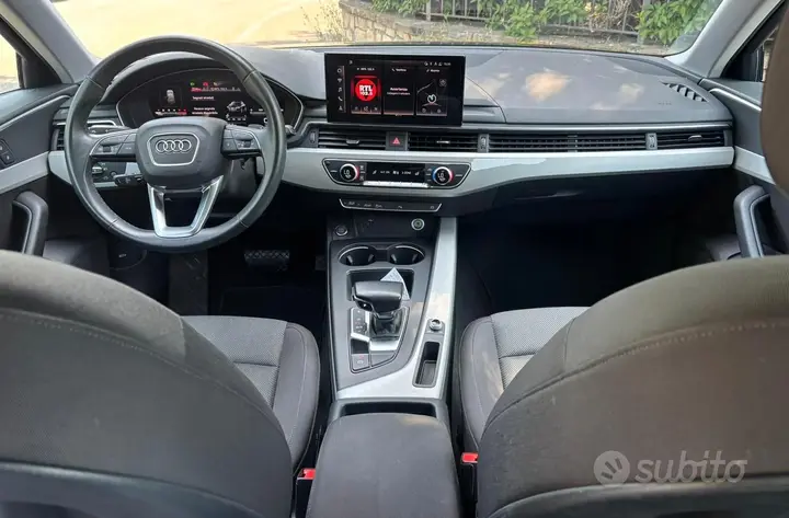 Audi A4 2024 photo 5