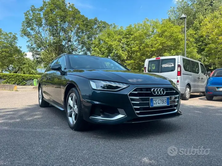 Audi A4 2024 photo 3