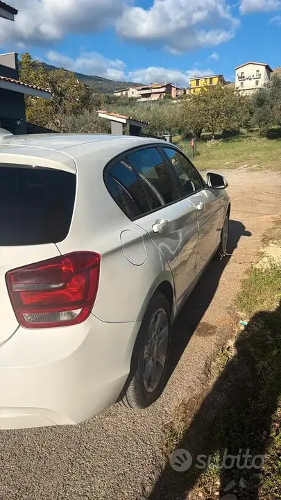BMW 1 Series 2016 photo 2