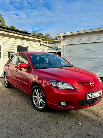 Mazda 3 2004 photo 3