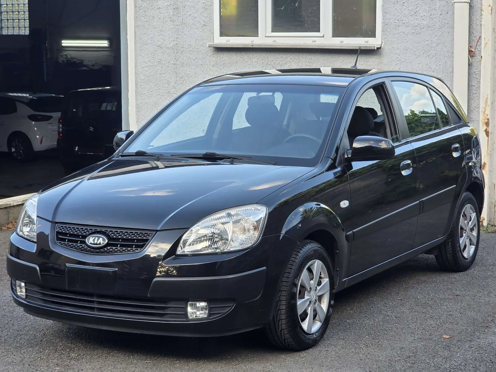Kia Rio 2008 photo 3