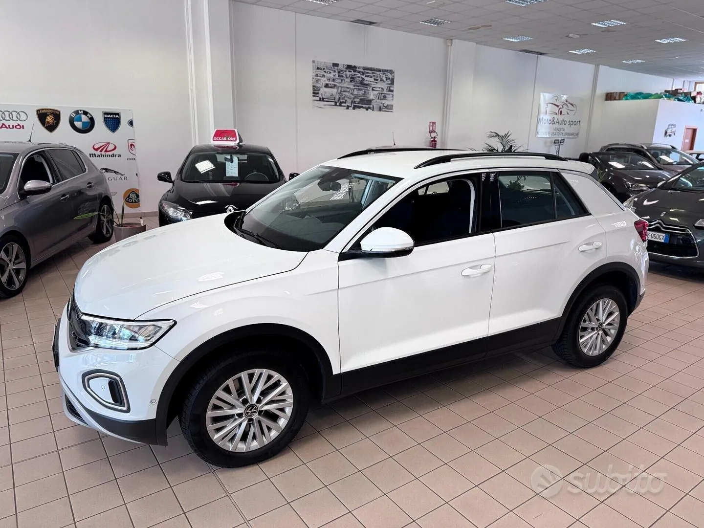 Volkswagen T-Roc 2023 photo 4