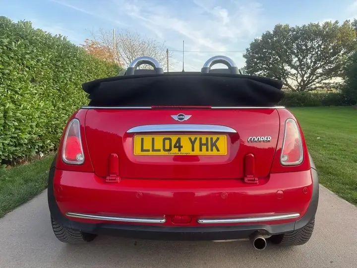 Mini Convertible 2004 photo 2