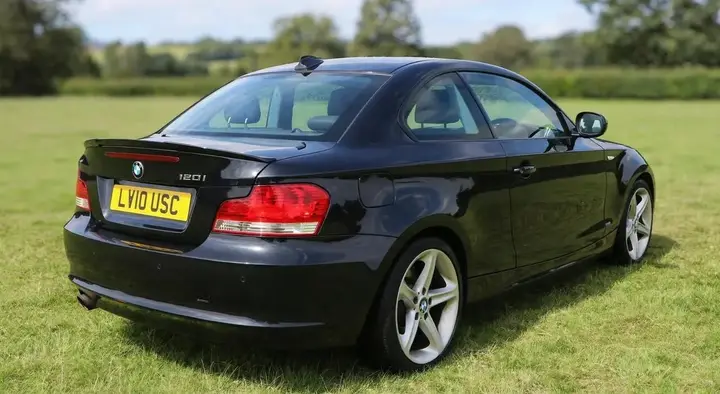 BMW 1 Series 2010 photo 4
