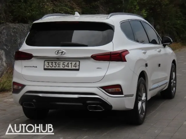 Hyundai Santa Fe 2019 photo 3