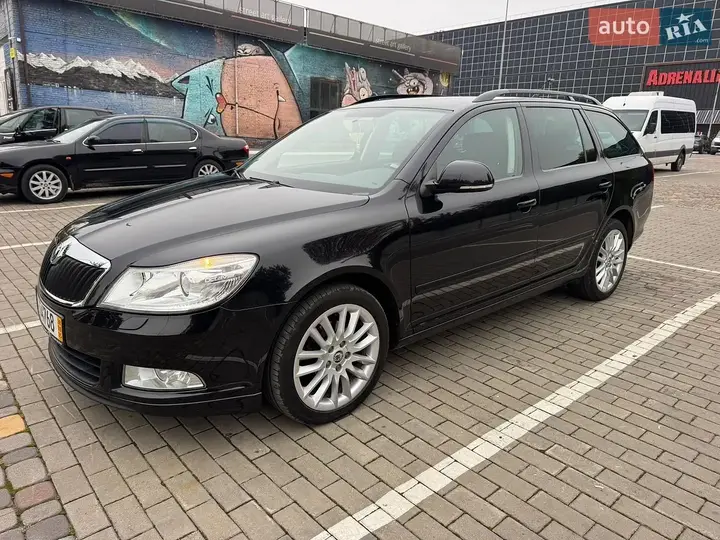 Skoda Octavia 2011 photo 4