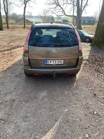 Citroen Grand C4 Picasso 2009 photo 3