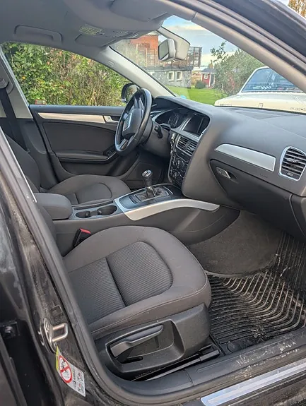 Audi A4 2009 photo 5