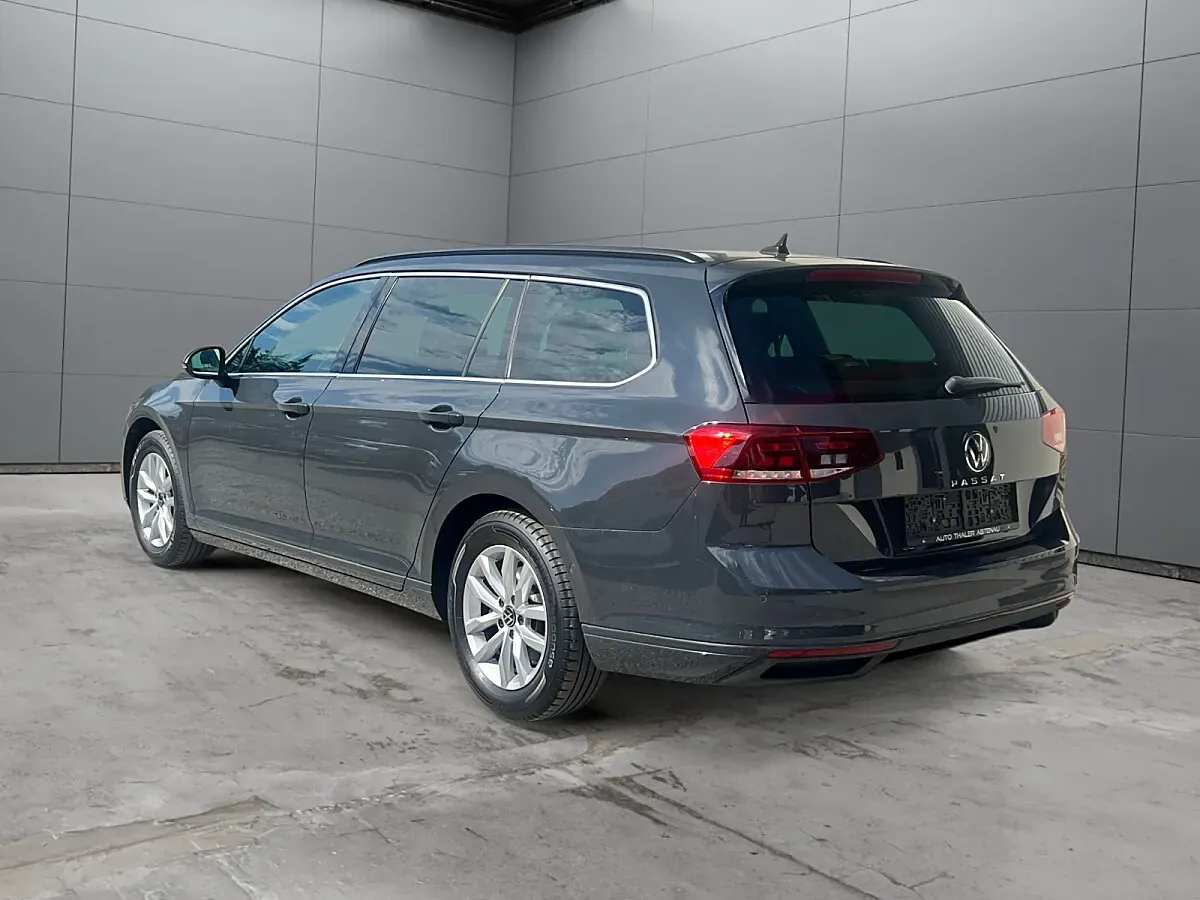 Volkswagen Passat 2021 photo 3