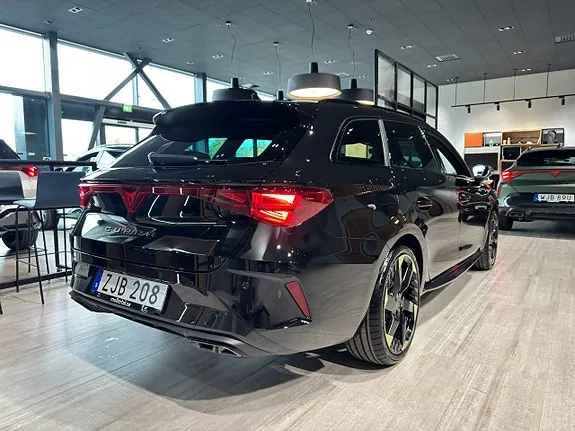 Cupra Leon 2026 photo 3