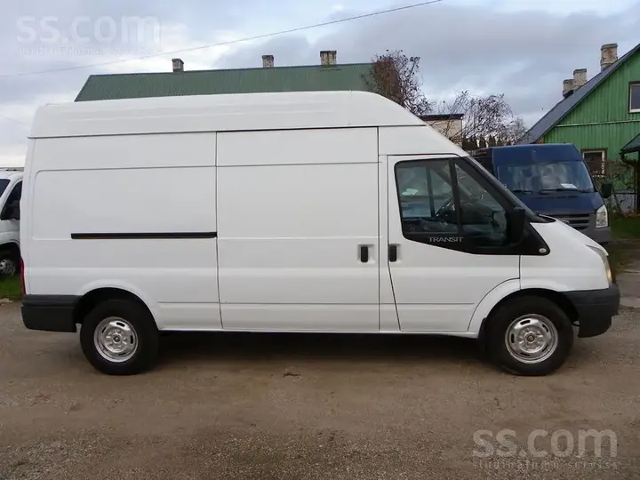 Ford Transit 2011 photo 4