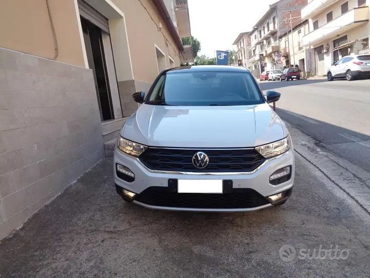 Volkswagen T-Roc 2020 photo 3