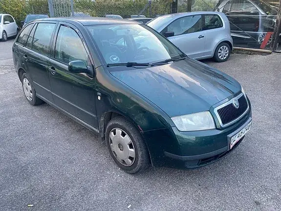 Skoda Fabia 2002 photo 2