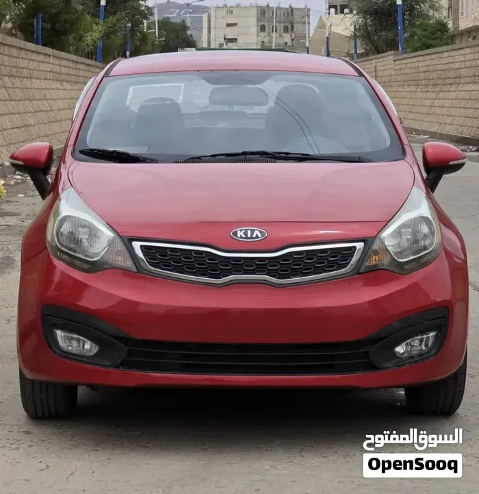 Kia Pride 2013 photo 2