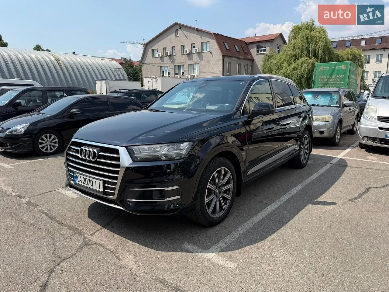 Audi Q7 2017 photo 4