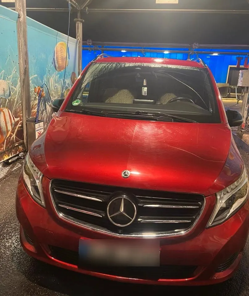 Mercedes-Benz V-Class