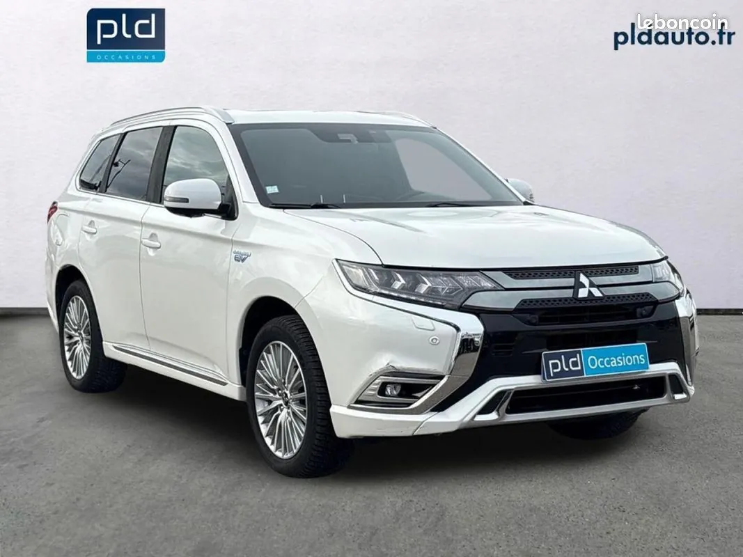 Mitsubishi Outlander 2020 photo 3