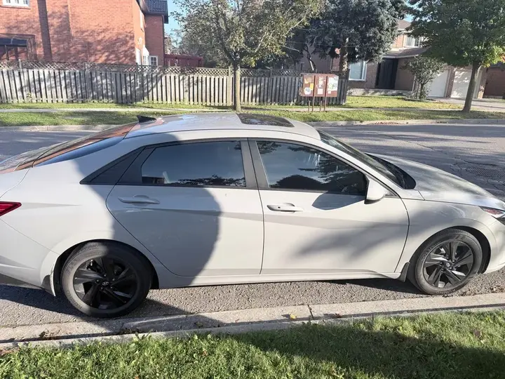 Hyundai Elantra 2022 photo 4