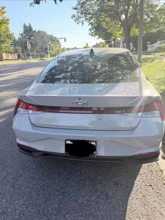 Hyundai Elantra 2022 photo 2