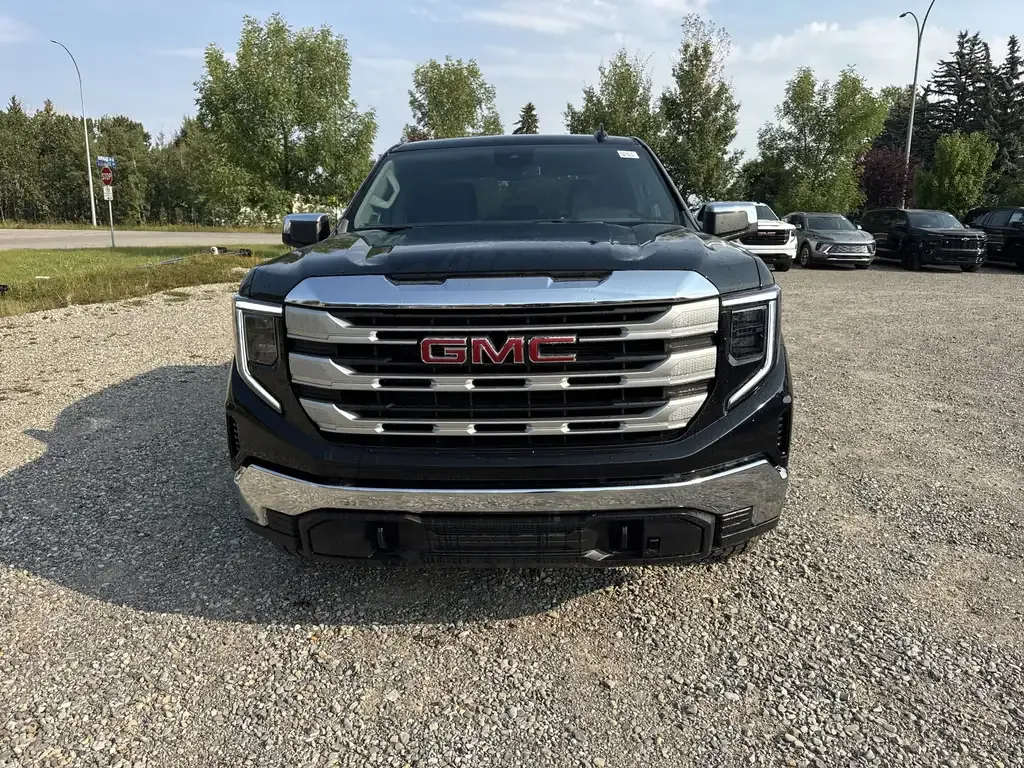 GMC Sierra 1500 2026 photo 2