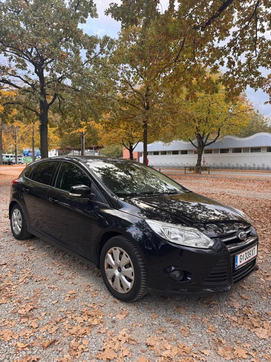 Ford Focus 2012 photo 3