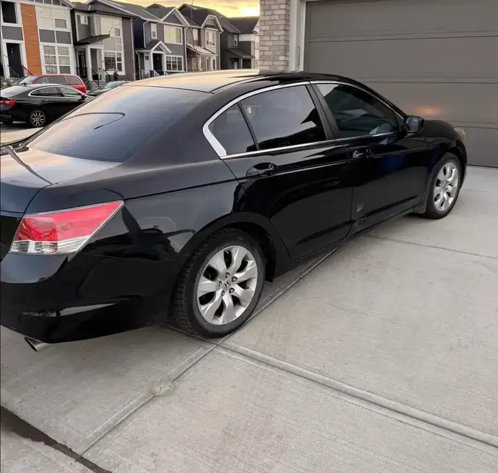Honda Accord 2010 photo 3