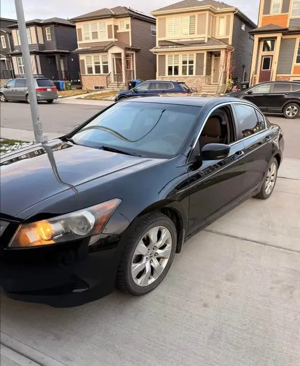 Honda Accord 2010 photo 2