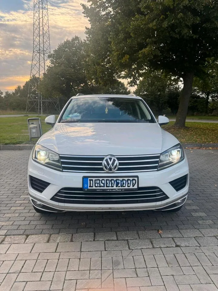 Volkswagen Touareg